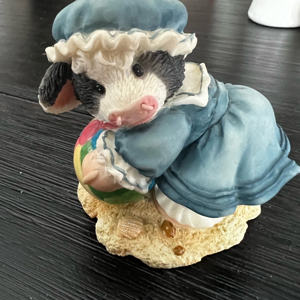 Mary’s Moo Moos “Moo and Me By the Sea”Cow Figurine